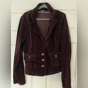 Velvet maroon jacket by Billy blues